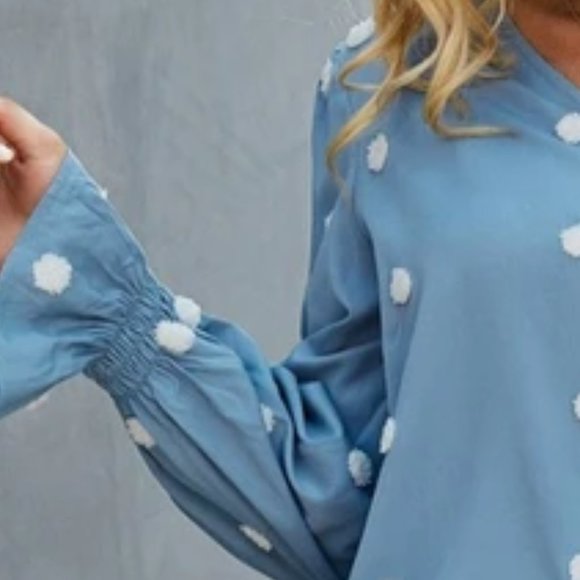 Chic Blouse - Blue - Picture 4 of 4